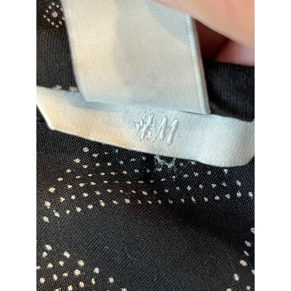 H&M Women Aztec Print Tunic Dress Sleeveless Round Neck Keyhole Black White SZ 6 - Picture 6 of 8